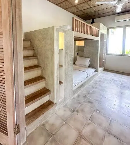 Natural And Peaceful Sentosa Villa *